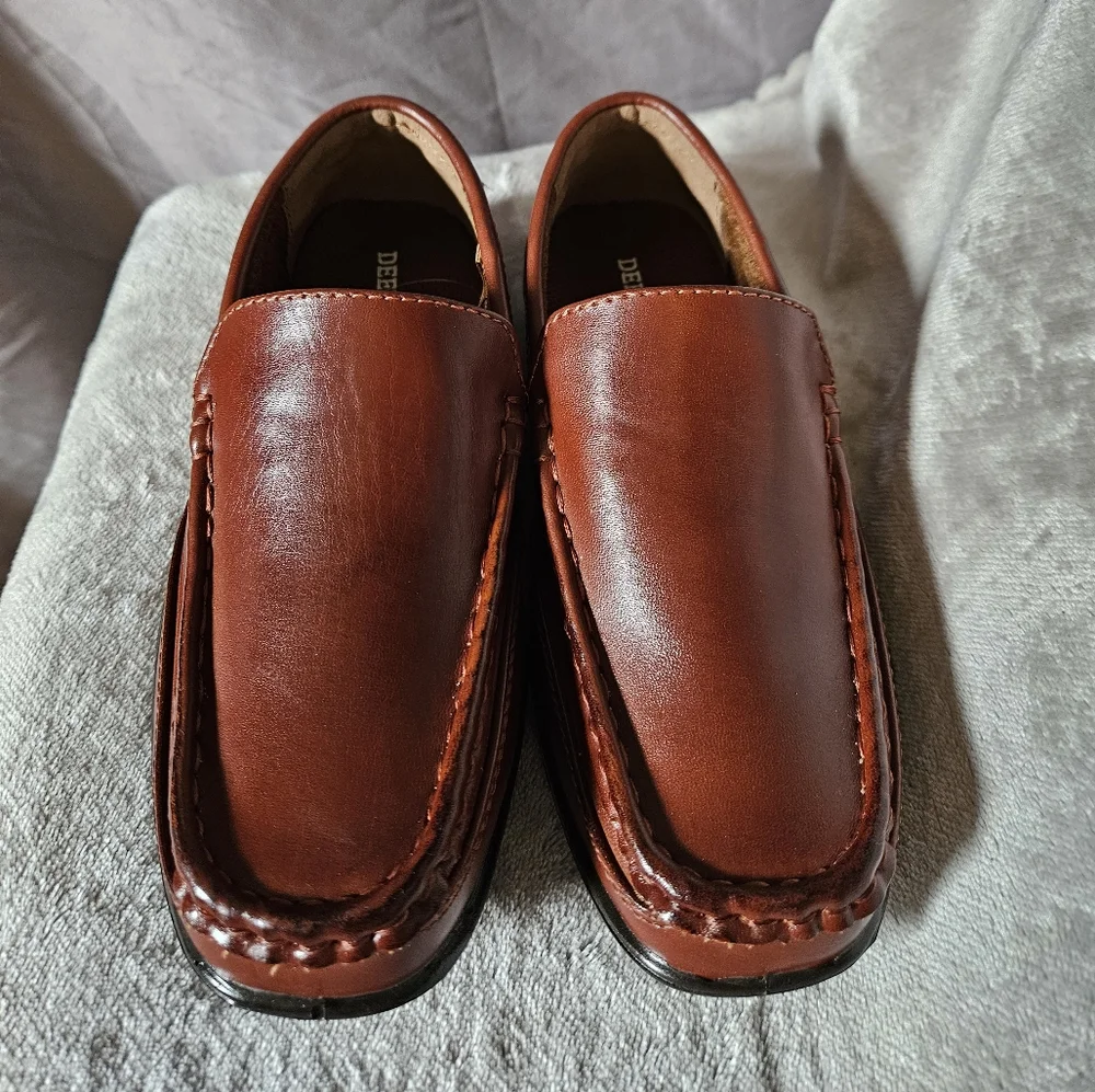 Deer Stags Faux leather Dress Shoes